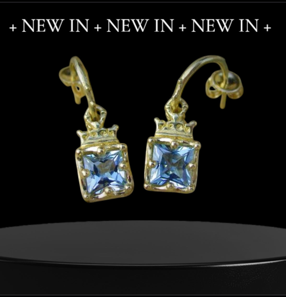 Yellow Gold Crowned Frames Aquamarine Earrings