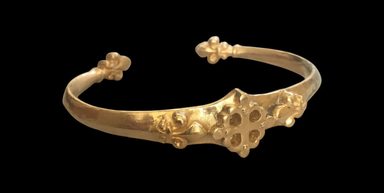 Bracelet - Gold Renaissance Fleur de Lis cuff