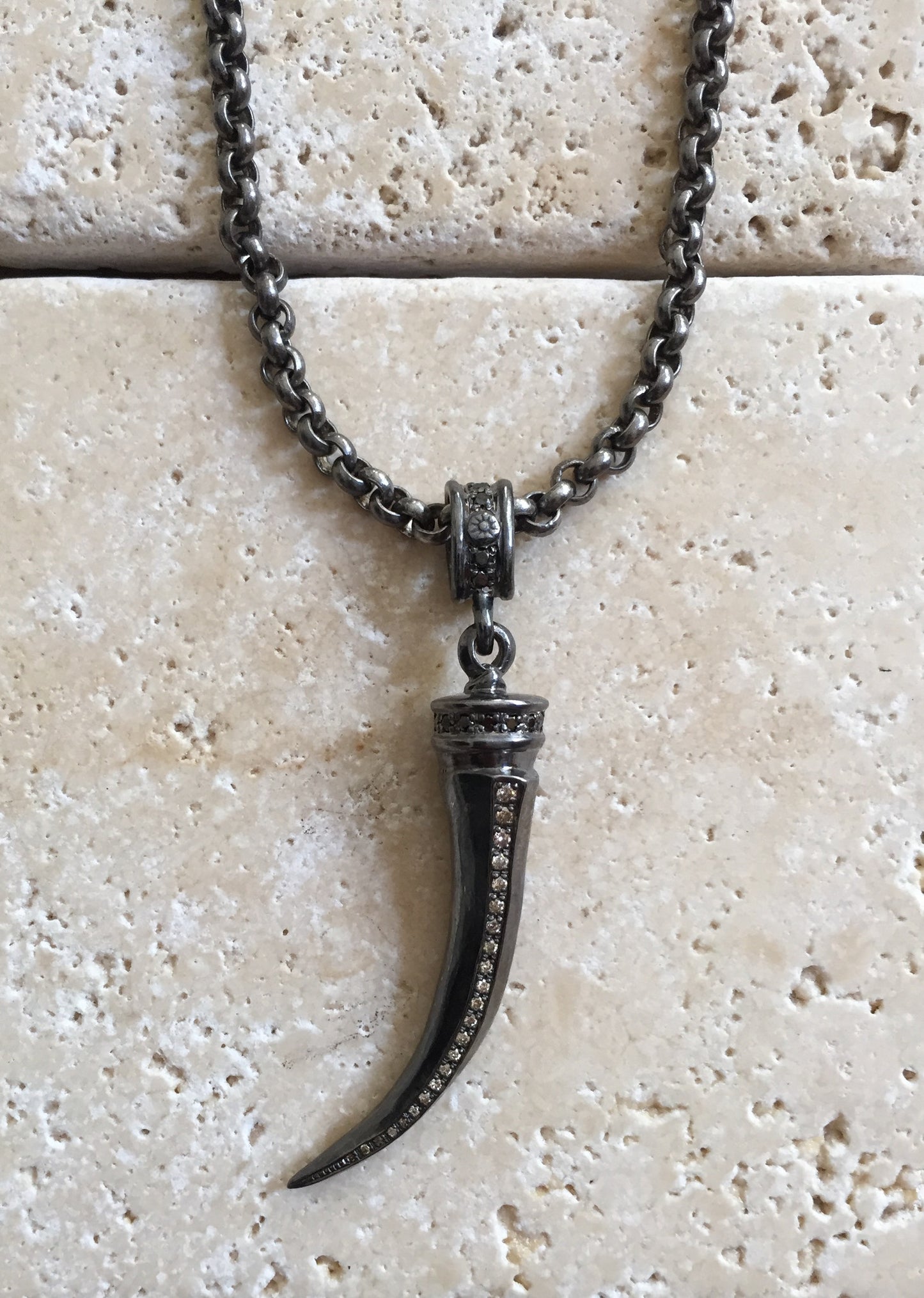 Diamond Italian Horn in Black Platinum