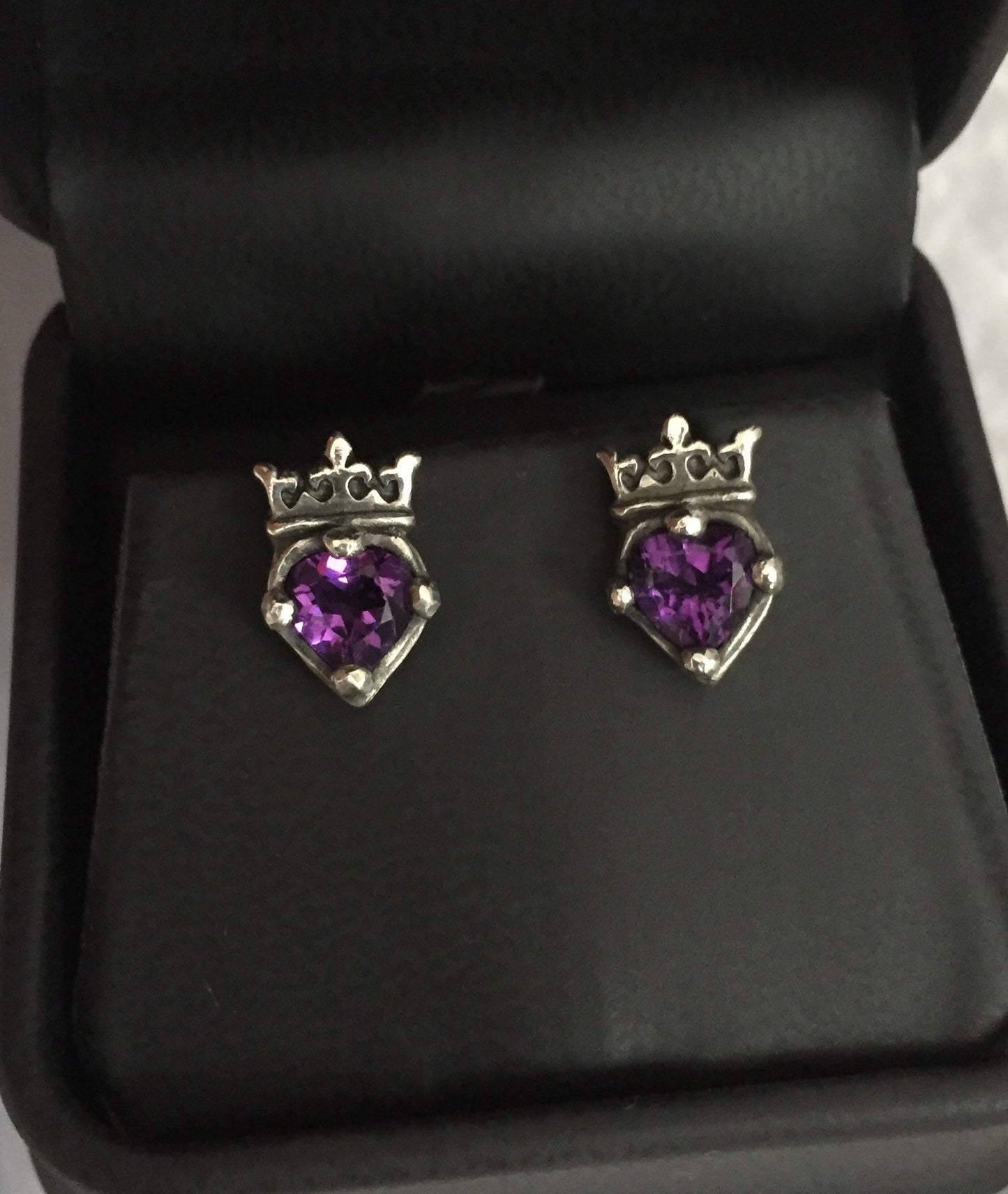 Earrings - Amethyst Crowned Hearts