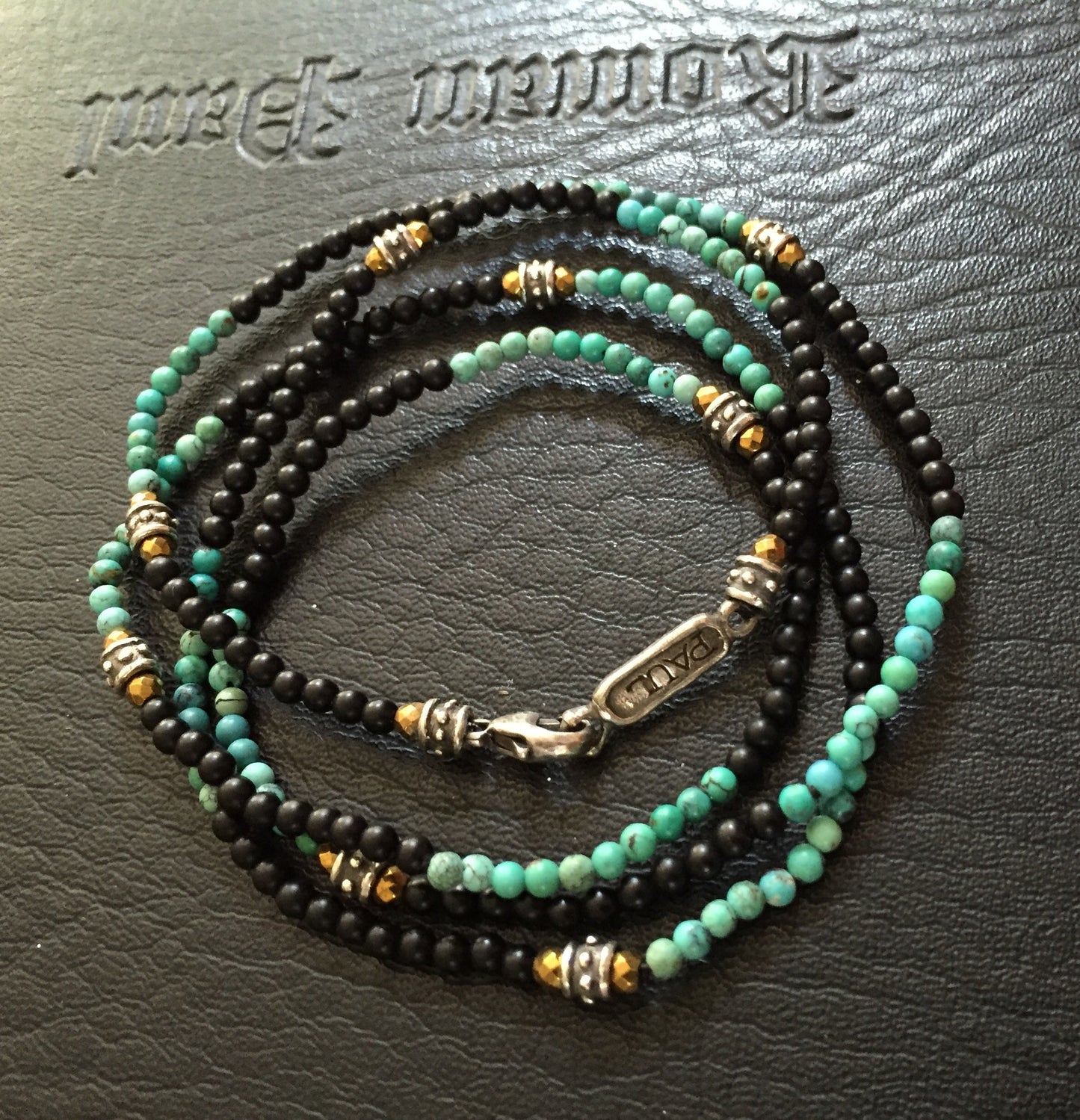 Bracelet - Turquoise & Onyx w Silver Roundels