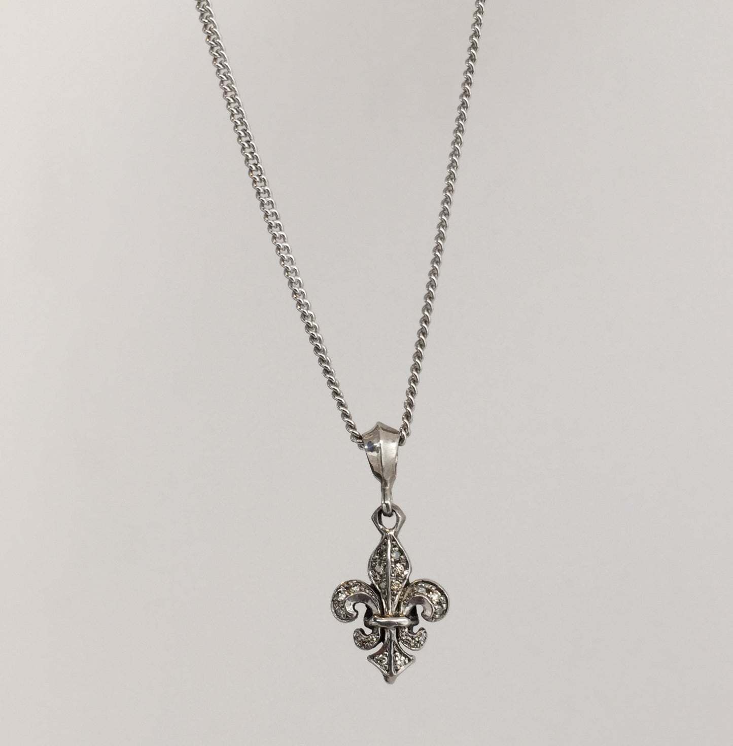 Necklace - Diamond Fleur de LIs