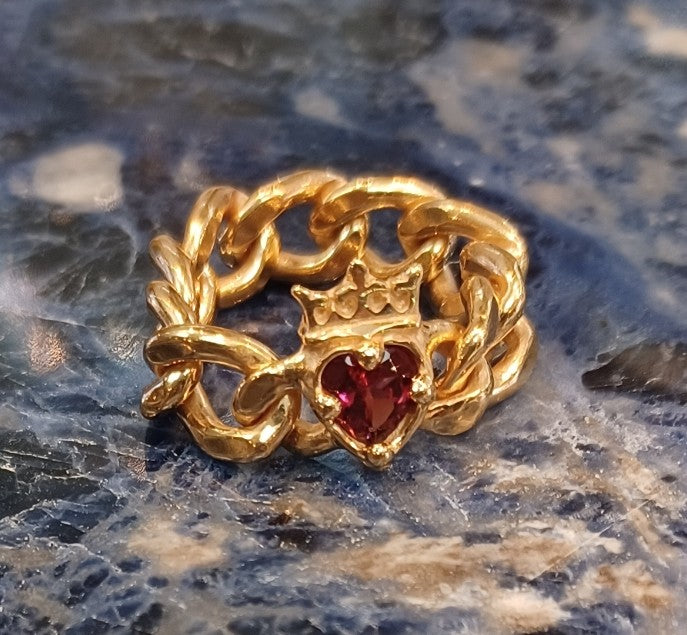 Chain Ring Crown Heart