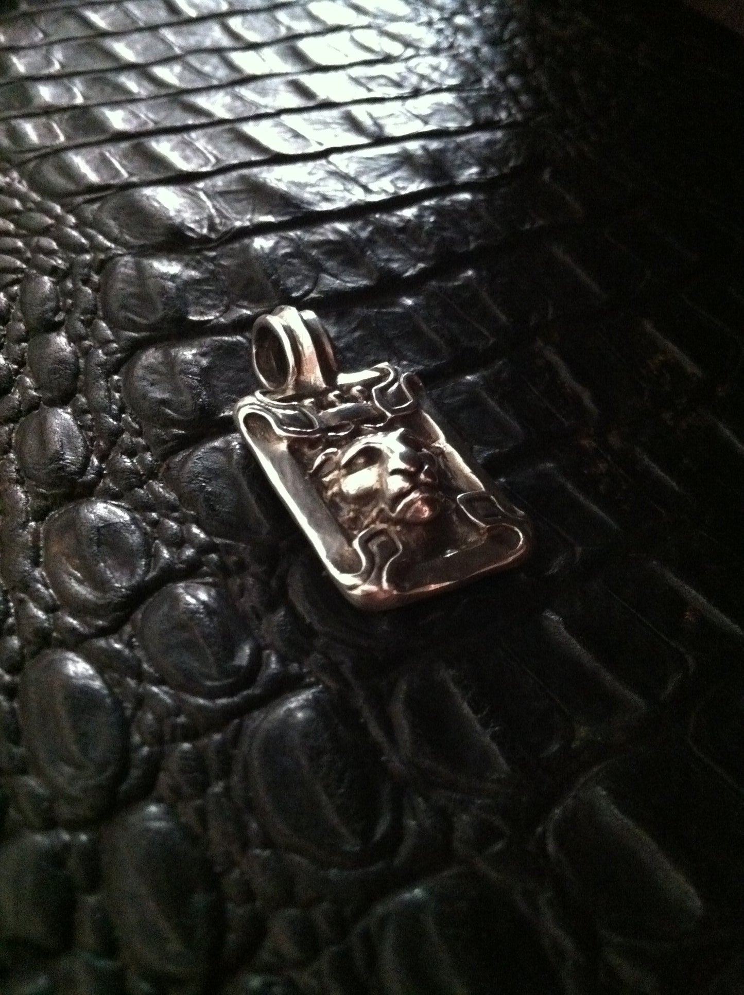 Sterling Silver Crowned Lion Head Pendant