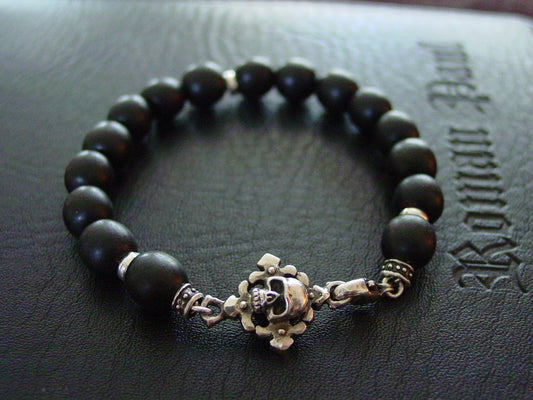 Bracelet - Silver skulls with Black Ebony Beads