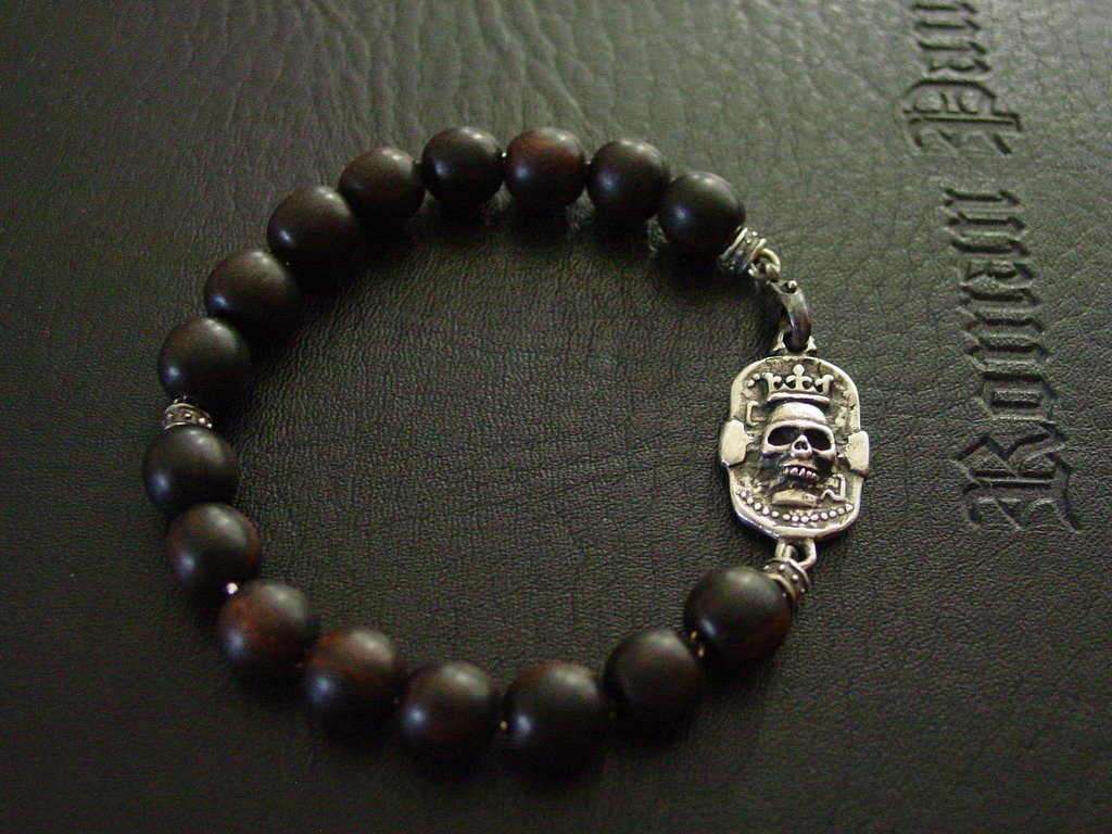 Sterling Silver Crowned Skull Dog Tag & Ebony Beads