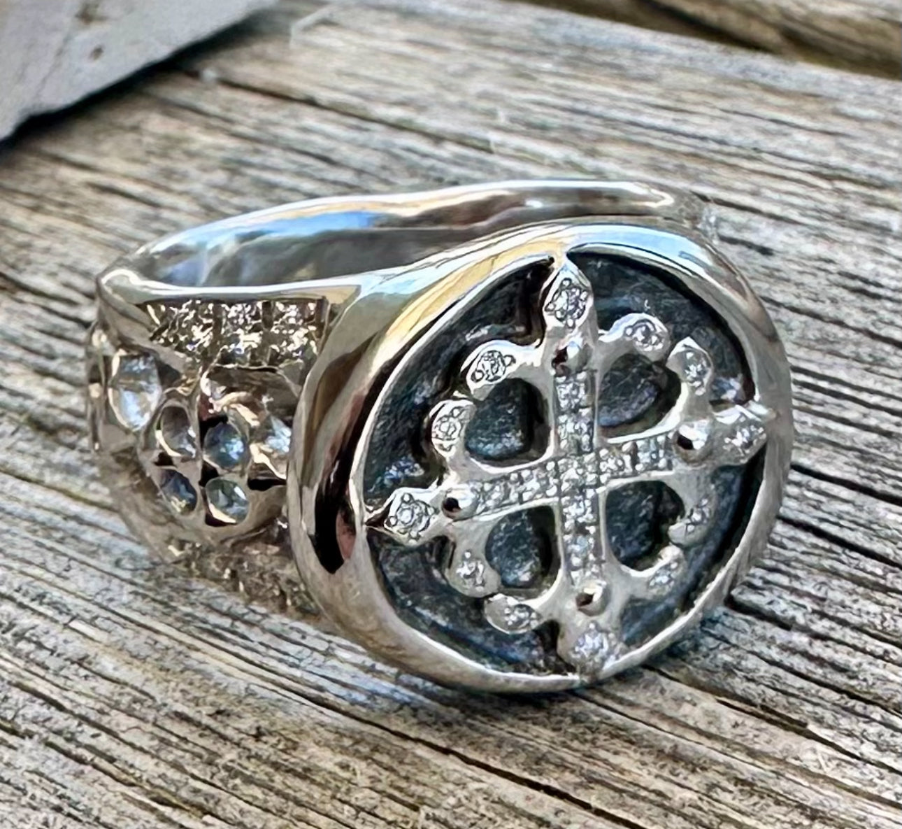 Roman Paul Fleur-de-Lis Cross Ring