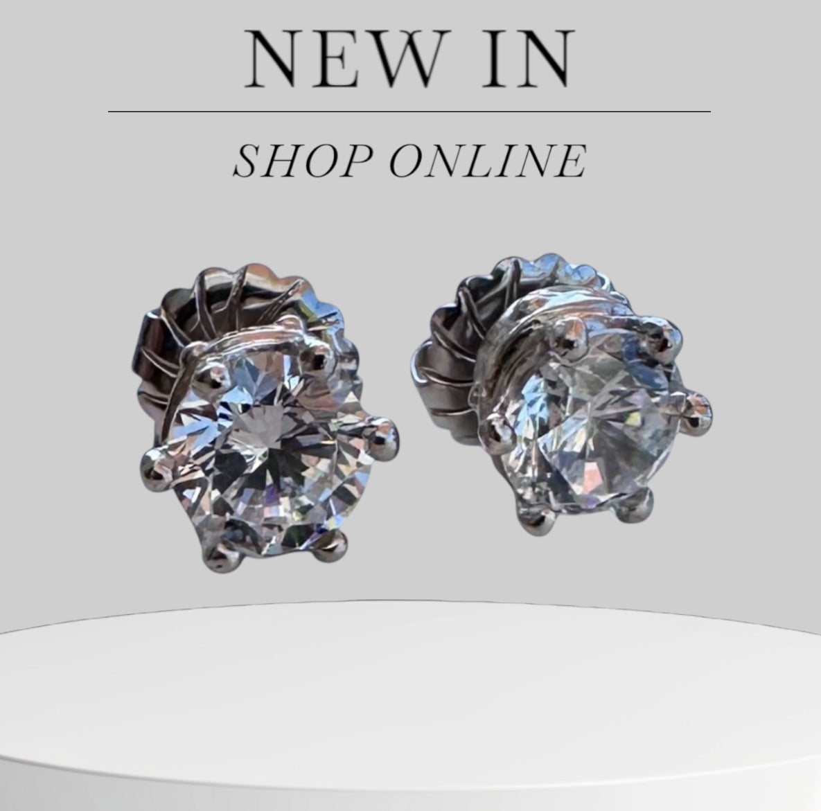 CROWN STUD EARRINGS & CZ