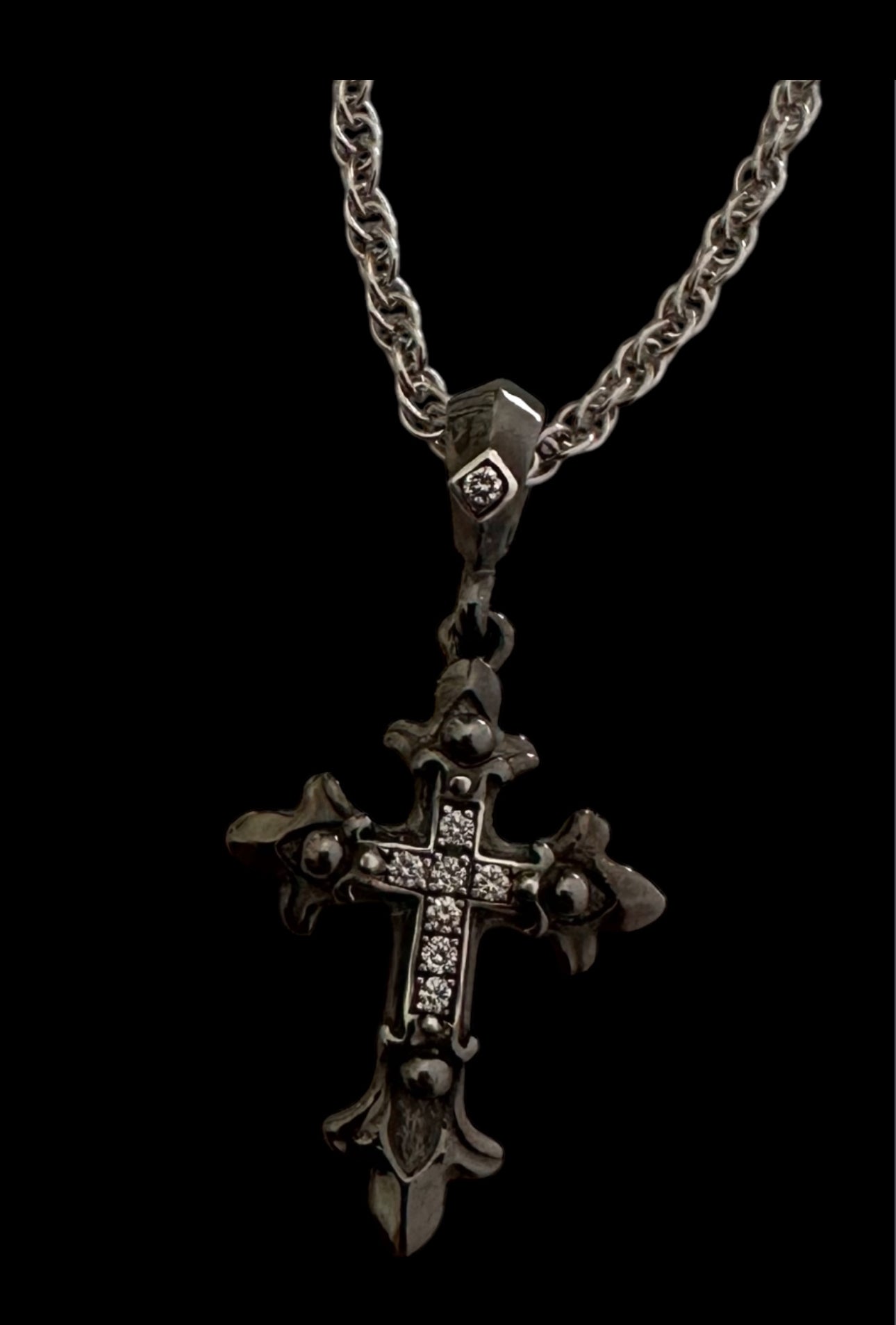 Double Fleur de Lis Cross