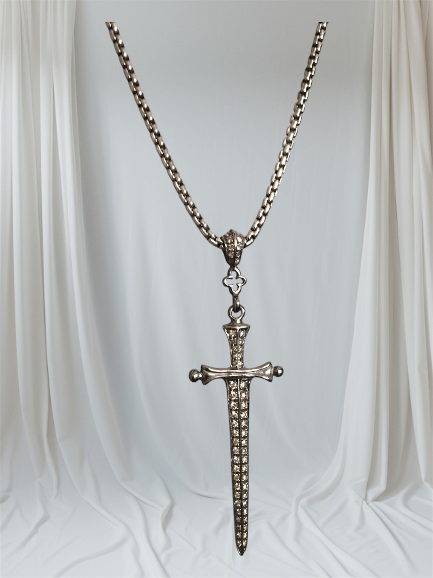 Necklace - Diamond Sword