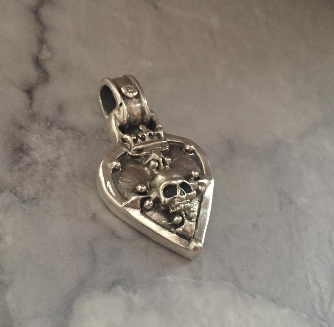 Pendant - silver finish Guitar Pick with Skull