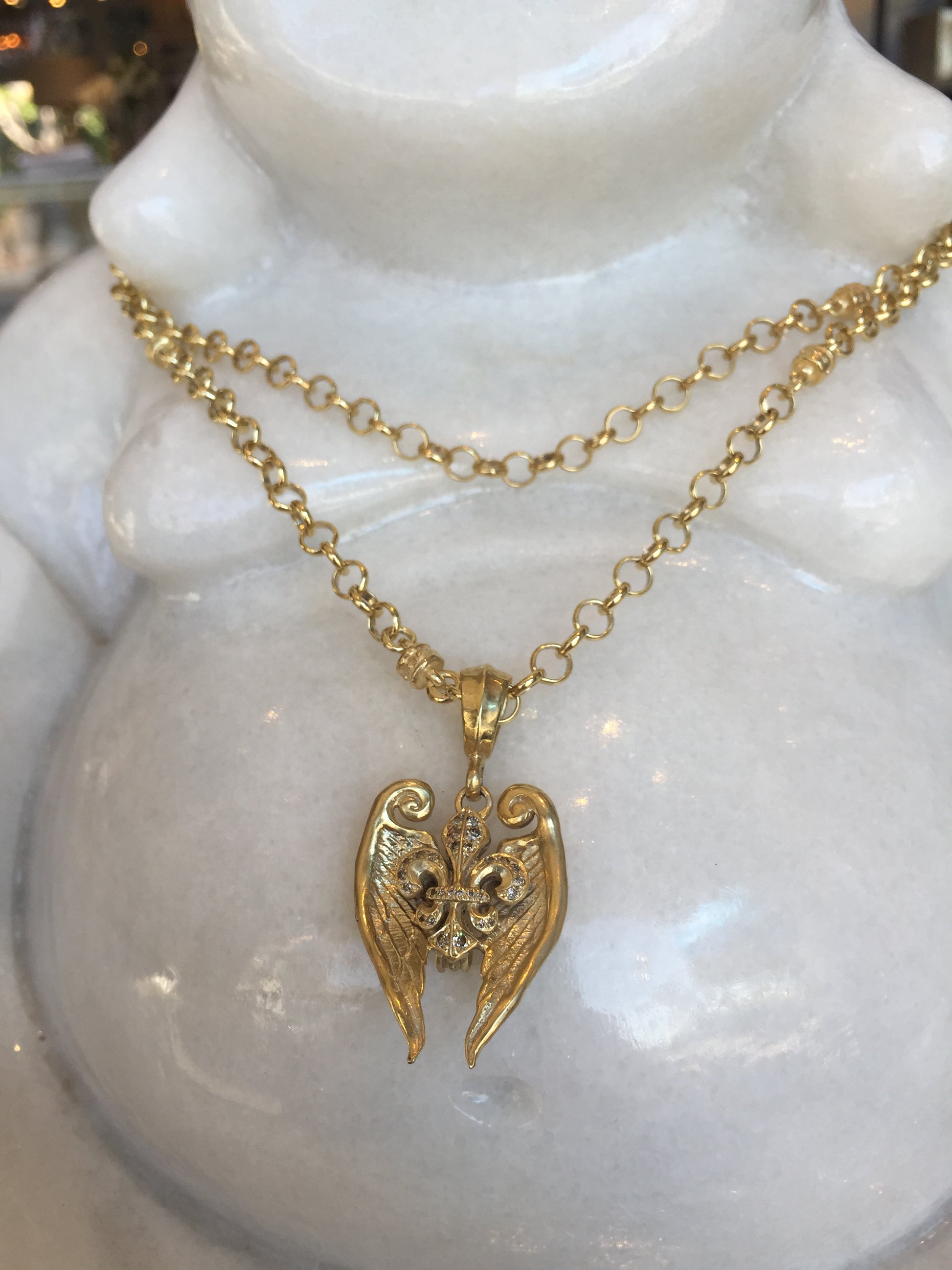 Necklace - Golden Fleur de Lis with Angel Wings in silver plated with 18k gold by Roman Paul