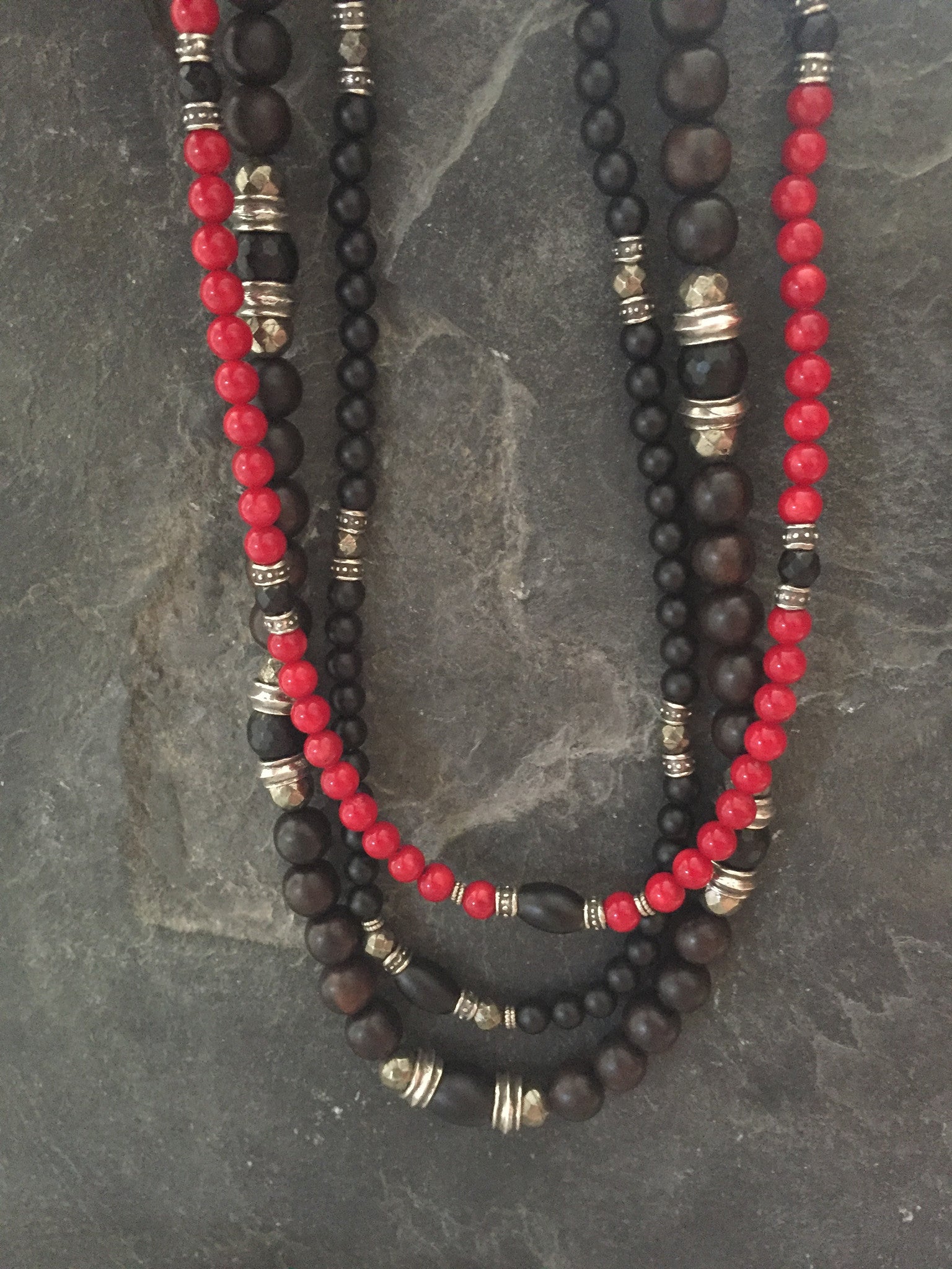 Necklace - Red Coral & Onyx With Silver Roundels BY RP