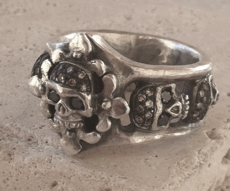 Sterling silver Five Skull Ring with Champagne & Black Diamond Pave